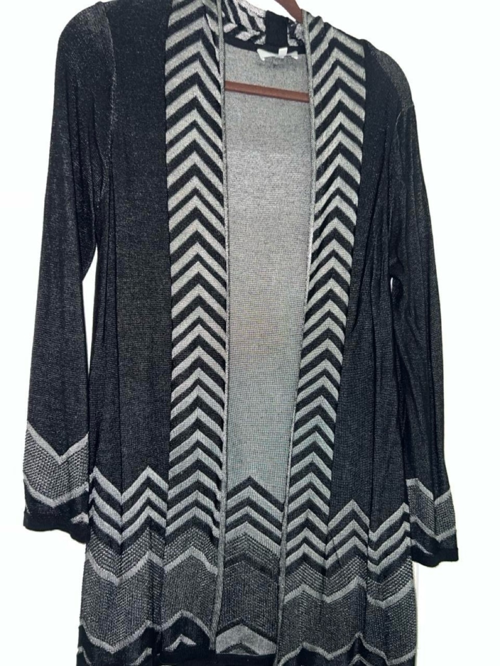 per una Black and Gray Chevron Open-Front Cardigan- from England